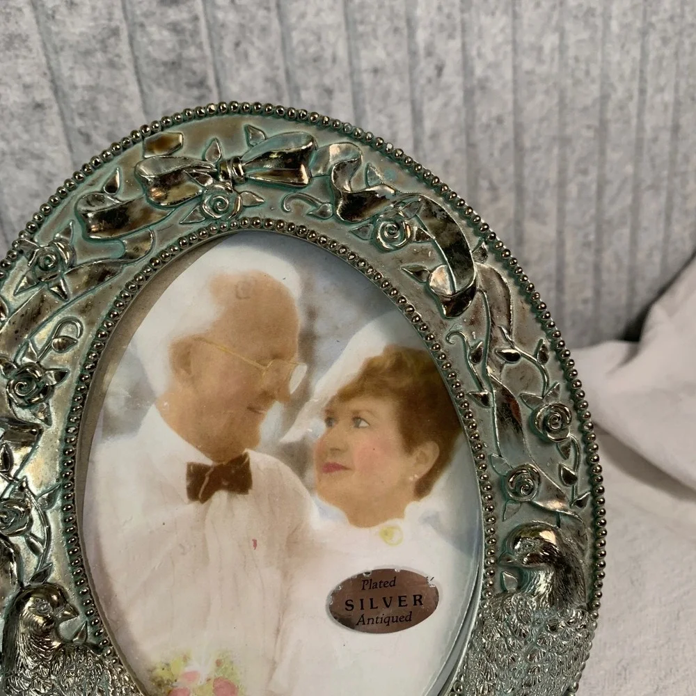 Vintage Figi Graphics 1990 Antiqued Silver Plated Oval Bird Rose Frame RR-63S
